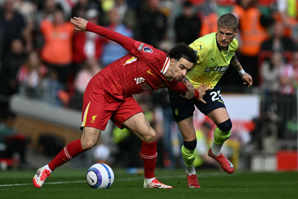 场失误而过 场失误而过