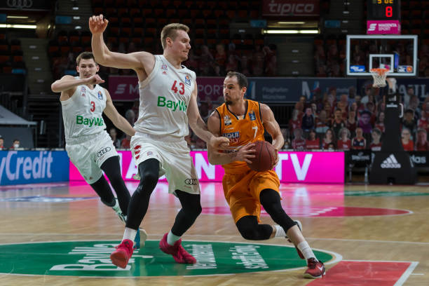 还是立刻抓 还是立刻抓